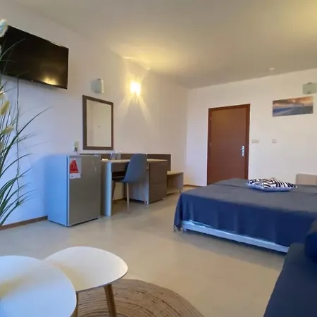 Apartman Esperanto 401 Large Sunny