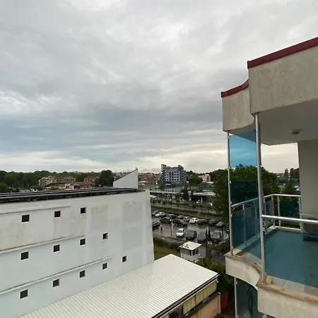 Esperanto 401 Large Sunny Apartman